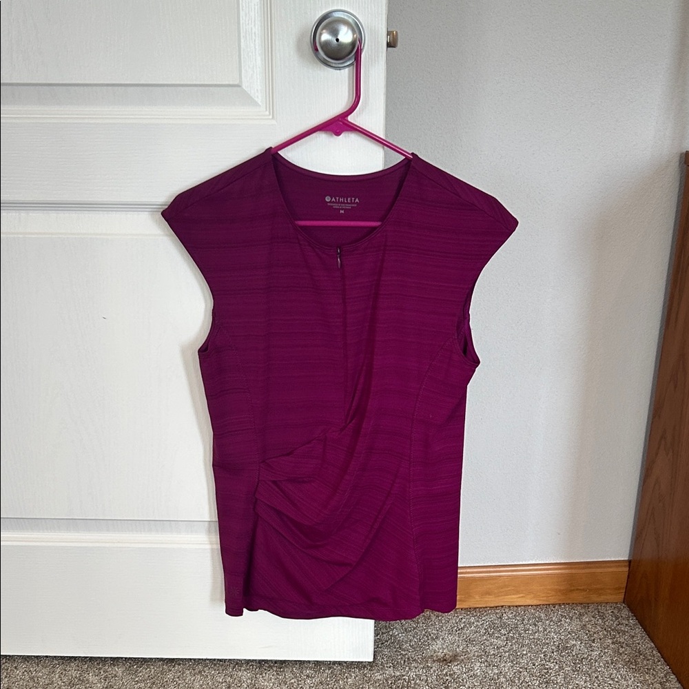 Athleta Women's Magenta 1/4 zip tank